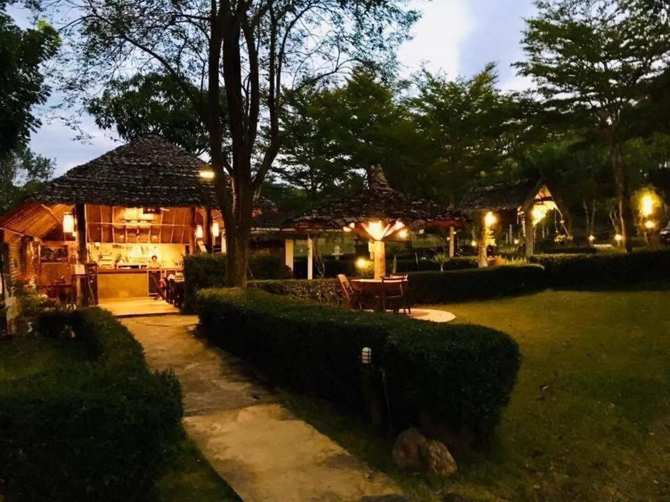 Vimarnkiri Resort Пай Екстериор снимка